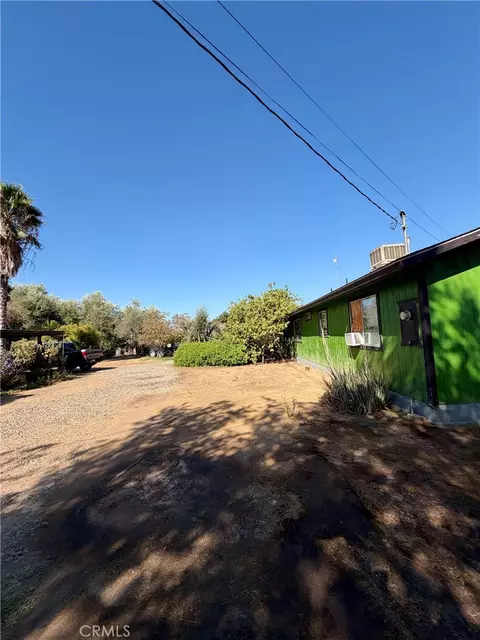 Exterior - 931 E List, Exeter, CA 93221 photo 11 of 16