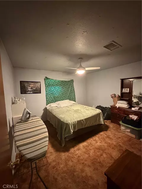 Bedroom - 931 E List, Exeter, CA 93221 photo 2 of 3