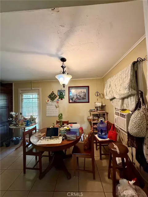 Dining - 931 E List, Exeter, CA 93221 photo 2 of 2