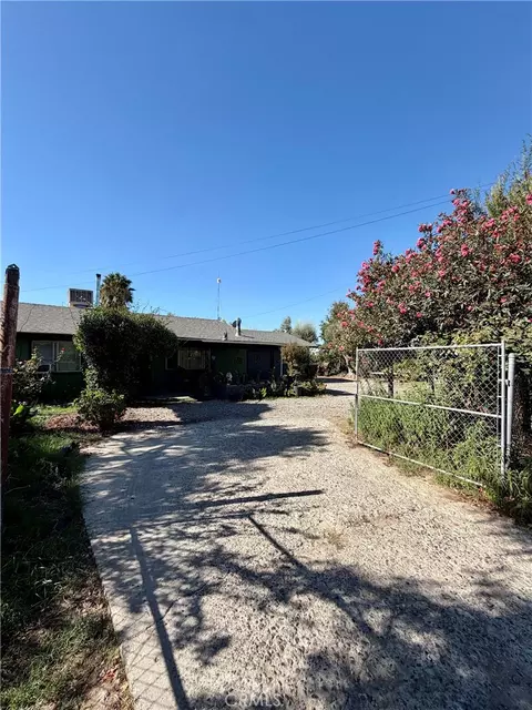 Other - 931 E List, Exeter, CA 93221 photo 2 of 9