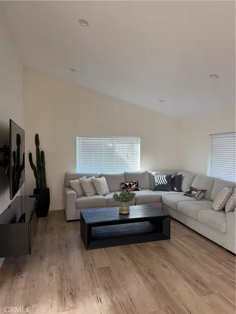 23167 Valerio, West Hills, CA 91307