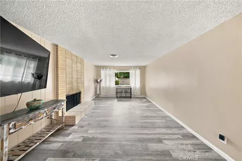 Living - 43818 Halcom, Lancaster, CA 93536 photo 4 of 5