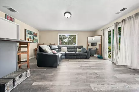Living - 43818 Halcom, Lancaster, CA 93536 photo 3 of 5