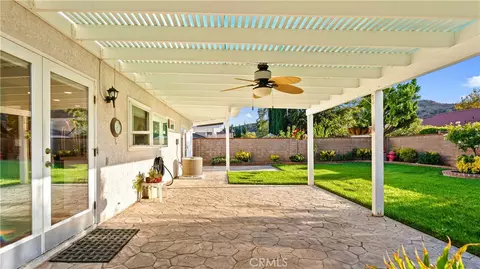 Exterior - 29161 Rangewood Rd, Castaic, CA 91384 photo 8 of 19