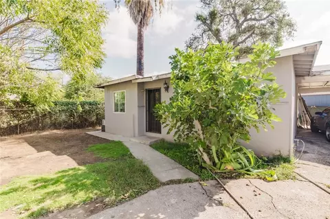 Exterior - 237 Del Monte St, Pasadena, CA 91103 photo 11 of 12