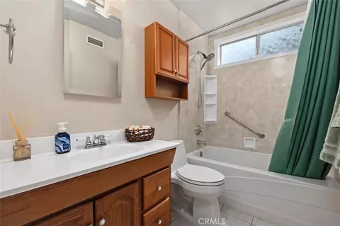 Bath - 3274 Dalhart, Simi Valley, CA 93063 photo 1 of 2