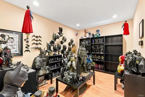 Other - 7443 Eva Pl, Van Nuys, CA 91406 photo 4 of 7