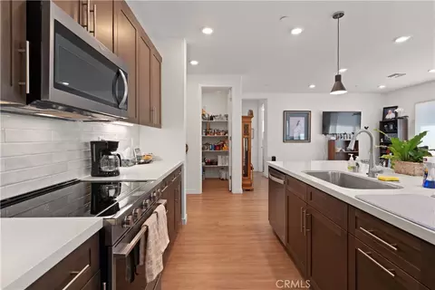 Kitchen - 3218 Garnet, Lancaster, CA 93535 photo 3 of 4