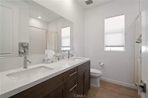 Bath - 3218 Garnet, Lancaster, CA 93535 photo 2 of 2