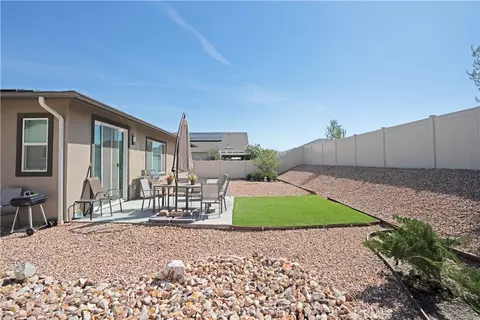 Exterior - 3218 Garnet, Lancaster, CA 93535 photo 6 of 8