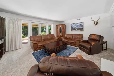 Living - 25065 Highspring Ave, Newhall, CA 91321 photo 1 of 4