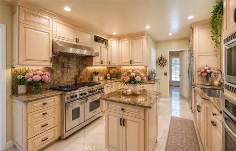 Kitchen - 3102 Dona Sofia, Studio City, CA 91604 photo 2 of 2