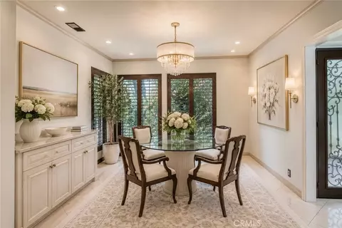 Dining - 3102 Dona Sofia, Studio City, CA 91604 photo 2 of 3
