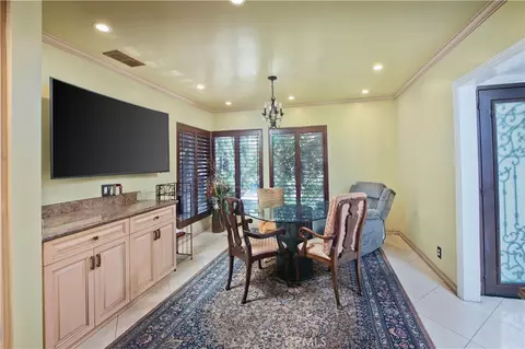 Dining - 3102 Dona Sofia, Studio City, CA 91604 photo 1 of 3