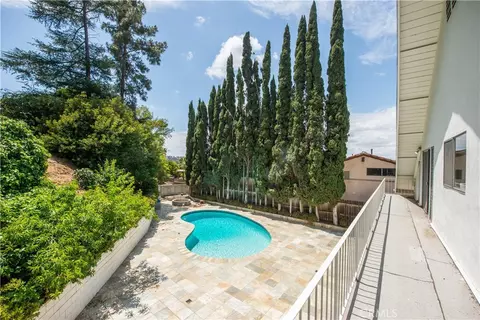 Exterior - 3102 Dona Sofia, Studio City, CA 91604 photo 7 of 8