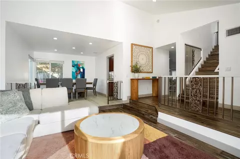 10110 Sunland Blvd, Shadow Hills, CA 91040