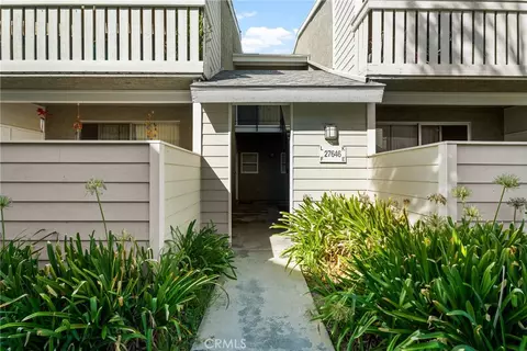 27646 Susan Beth #L, Saugus, CA 91350