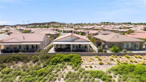 View/Area - 340 Mock Blf, Beaumont, CA 92223 photo 1 of 8