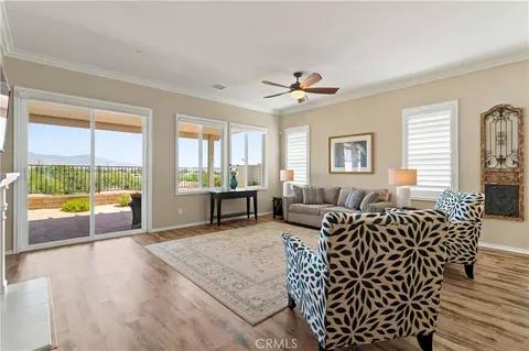 Living - 340 Mock Blf, Beaumont, CA 92223 photo 1 of 2
