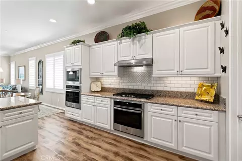 Kitchen - 340 Mock Blf, Beaumont, CA 92223 photo 2 of 2