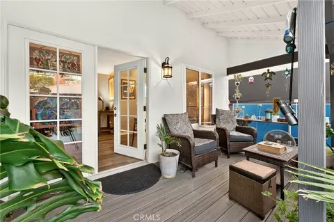 Exterior - 7350 Donna, Reseda, CA 91335 photo 5 of 9