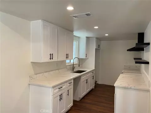 44010 Carolside, Lancaster, CA 93535 photo 4
