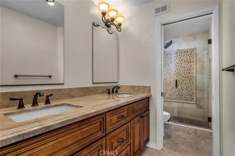 Bath - 1906 Rory Ln #5, Simi Valley, CA 93063 photo 1 of 3
