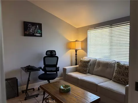 2530 E Alden, Simi Valley, CA 93065 photo 2