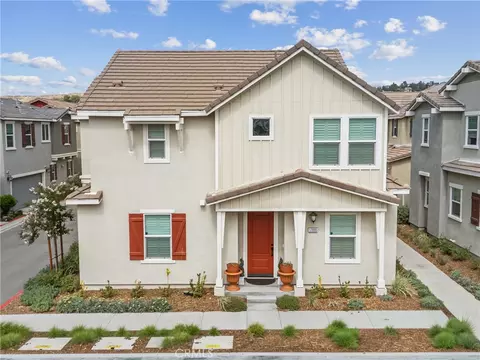 17055 Zion Dr, Canyon Country, CA 91387