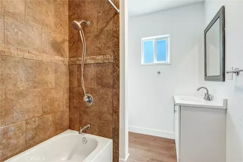 Bath - 19549 Schoolcraft, Reseda, CA 91335 photo 1 of 2