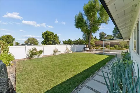 Exterior - 26410 Gimlet, Newhall, CA 91321 photo 3 of 4