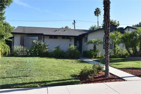 24224 Victory, Woodland Hills, CA 91367