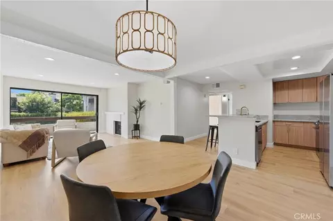 6275 Canoga #68, Woodland Hills, CA 91367