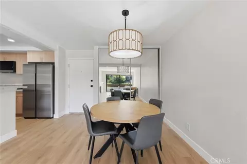 6275 Canoga #68, Woodland Hills, CA 91367