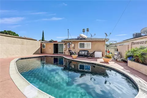 7523 Craner, Sun Valley, CA 91352