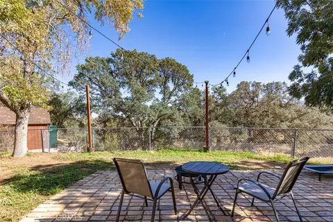 Exterior - 21424 Mountain, Tehachapi, CA 93561 photo 5 of 16