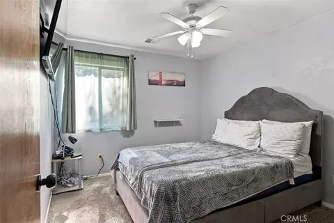 Bedroom - 21424 Mountain, Tehachapi, CA 93561 photo 2 of 4