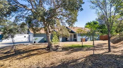 Exterior - 21424 Mountain, Tehachapi, CA 93561 photo 15 of 16