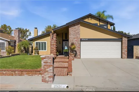 25434 Via Pacifica, Valencia, CA 91355