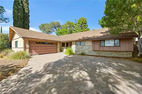 12324 Woodley, Granada Hills, CA 91344