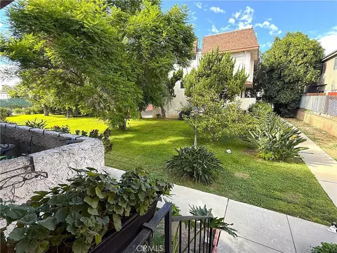 Exterior - 7610 Canby, Reseda, CA 91335 photo 1 of 2