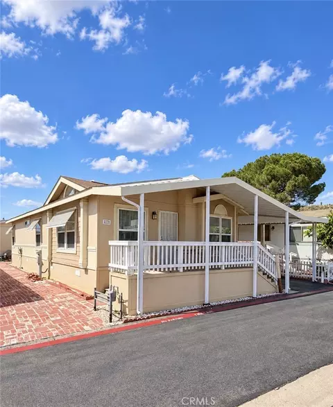 18323 Soledad Canyon Rd #17, Canyon Country, CA 91387