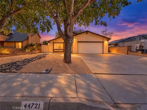 44721 Benald St, Lancaster, CA 93535