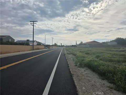 28 E Avenue R8, Palmdale, CA 93550 photo 13