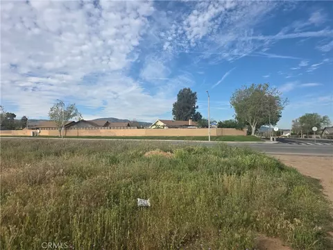 28 E Avenue R8, Palmdale, CA 93550 photo 10