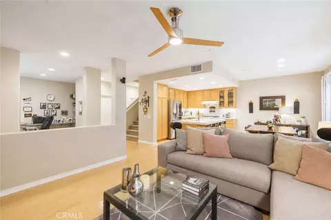 25441 Eagle Ln #140, Valencia, CA 91381