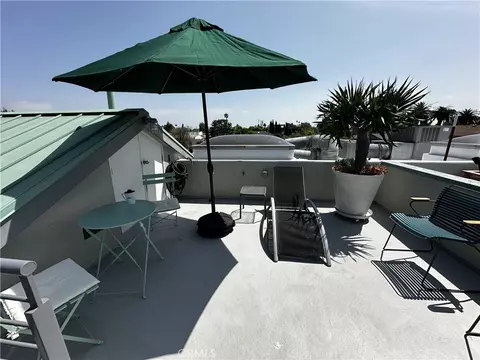 Other - 406 Brooks Ave, Venice, CA 90291 photo 5 of 6