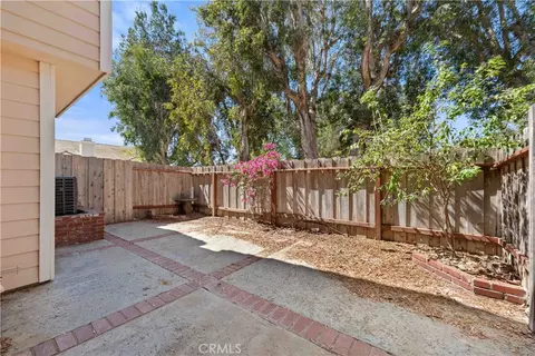 Exterior - 2762 Erringer #15, Simi Valley, CA 93065 photo 2 of 6
