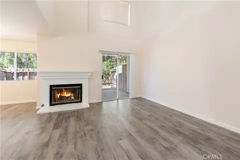 Living - 2762 Erringer #15, Simi Valley, CA 93065 photo 6 of 6