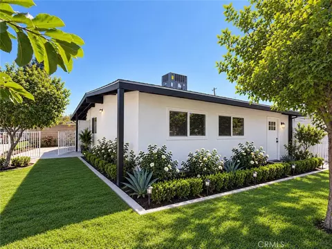 12910 Corcoran St, San Fernando, CA 91340